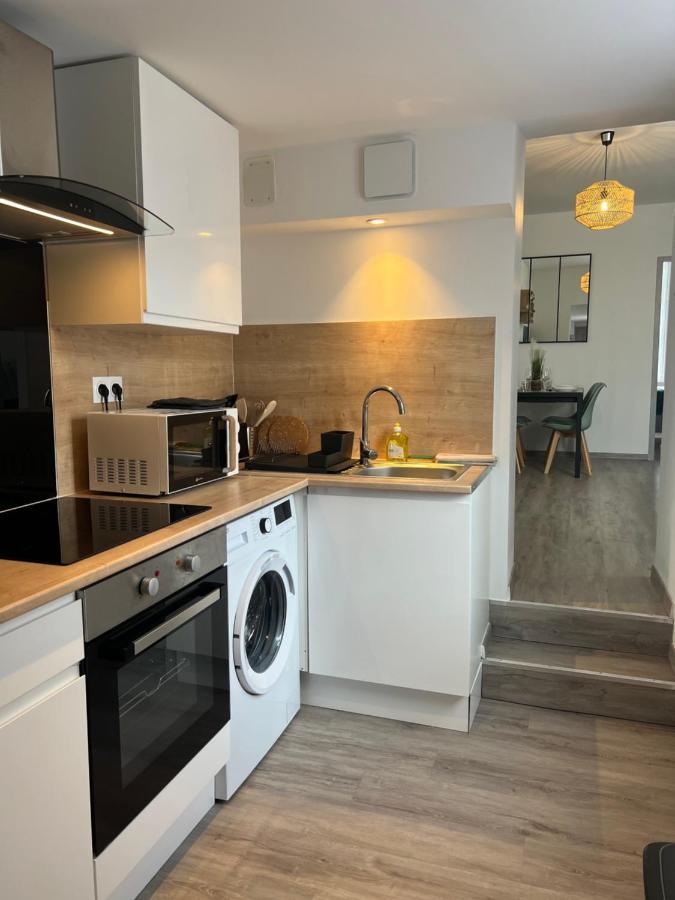 Le Cocon Moulinois, Proche Gare Avec Services By Primo C0Nciergerie Apartment มูแล็ง ภายนอก รูปภาพ